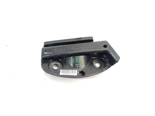 51127118193 BMW Кронштейн бампера заднего левый купить в Ровно