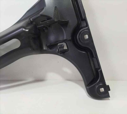 51127178186 BMW Кронштейн бампера заднего внешний правый купить в Львов
