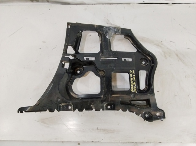 51127202668 BMW Направляющая заднего бампера правая купить в Киев