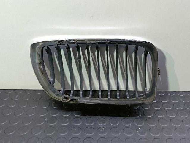 511370305490 BMW Решетка радиатора правая купить в Днепр