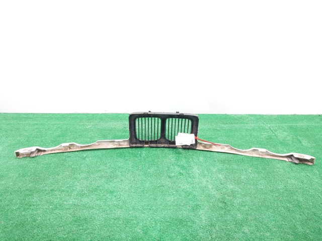 51138148727 Решетка радиатора купить Харьков