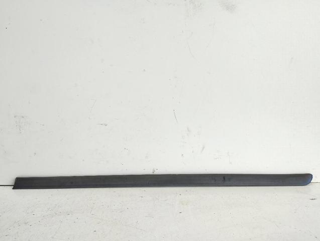 51138208451 BMW Молдинг задней левой двери купить в Харьков