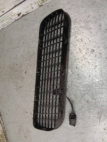51138402669 BMW Решетка капота купить в Харьков