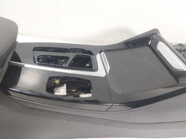 51166814805 BMW Подлокотник центральной консоли купить в Днепр