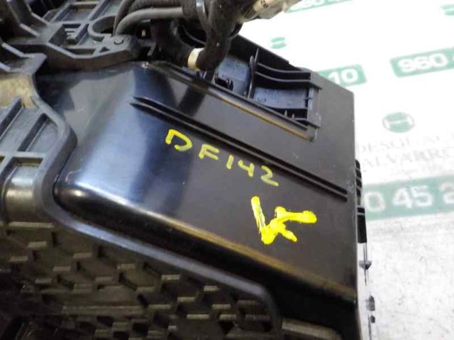 BMW 51166973461 Подлокотник центральной консоли в наличии Днепр