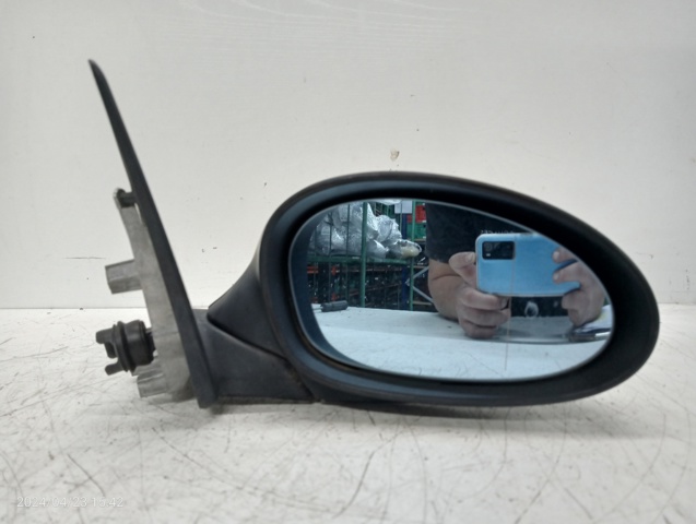 Caixa do espelho de retrovisão direito 51167189968 BMW