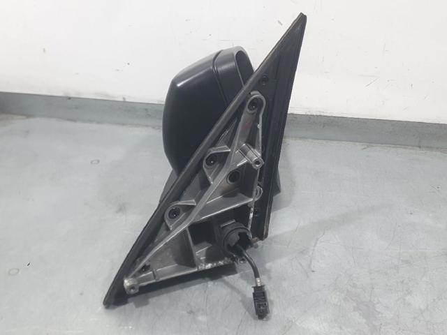 BMW 51167282736 Корпус зеркала заднего вида правого (внутрення часть) в наличии Павлоград