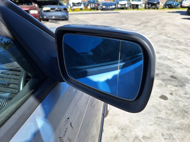 Placa sobreposta (tampa) do espelho de retrovisão direito 51168238376 BMW