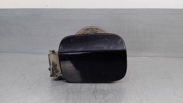 51177160631 BMW Корпус заливной горловины топливного бака купить в Ровно