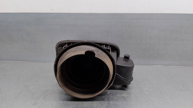 51177160631 BMW Корпус заливной горловины топливного бака купить в Каменское