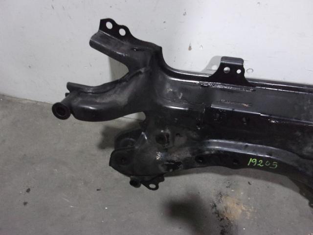 Viga de suspensão dianteira (plataforma veicular) Toyota Auris E15