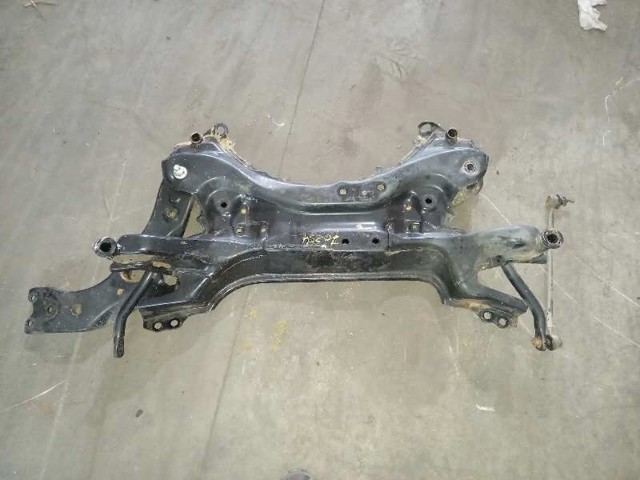 Viga de suspensão dianteira (plataforma veicular) Toyota Auris E15