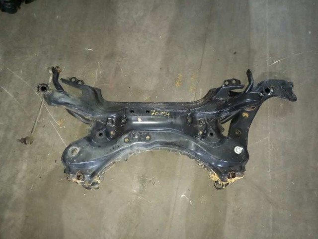 Viga de suspensão dianteira (plataforma veicular) Toyota Auris E15