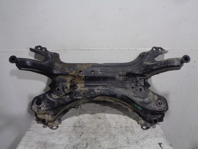 Viga de suspensão dianteira (plataforma veicular) Toyota Auris E15