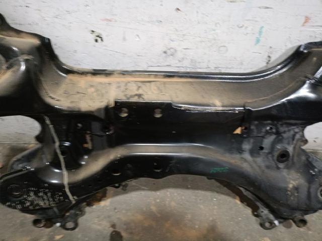 Viga de suspensão dianteira (plataforma veicular) Toyota Auris E15