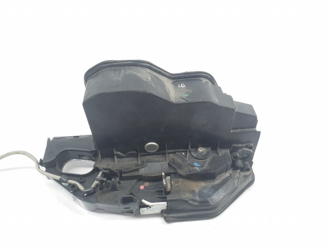 Fecho da porta dianteira esquerda 51215A36E13 BMW