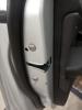 Fecho da porta dianteira esquerda 51217011241 BMW