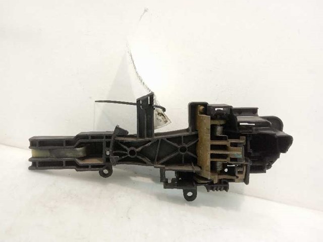 BMW 51217207552 Ручка двери передней наружная правая в наличии Черкассы