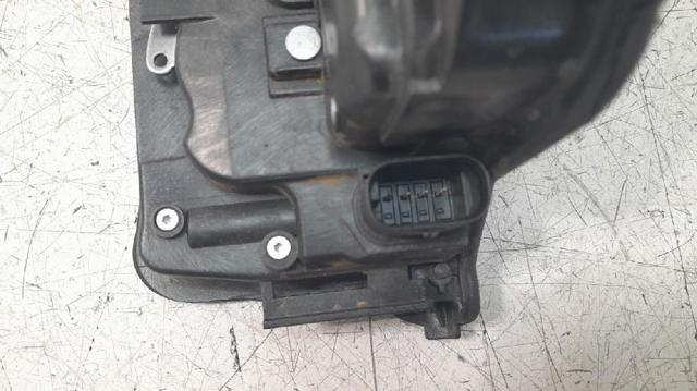 Fecho da porta dianteira esquerda 51217281931 BMW