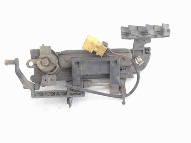 BMW 51218122442 Крышка ручки наружной двери передней правой в наличии Одесса