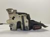 Fecho da porta dianteira esquerda 51218235097 BMW