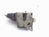 Fecho da porta dianteira esquerda 51218235097 BMW