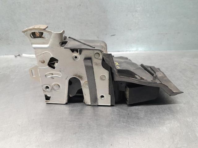 51218235097 BMW Замок водительской двери купить в Житомир