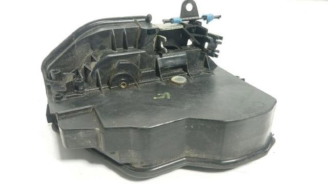 BMW 51227276685 Замок двери задней левой в наличии Кривой Рог