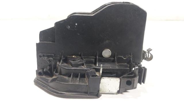 51227276686 BMW Замок двери задней правой купить в Львов