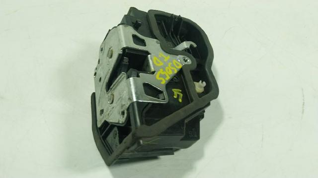 51227276686 BMW Замок двери задней правой купить в Каменское