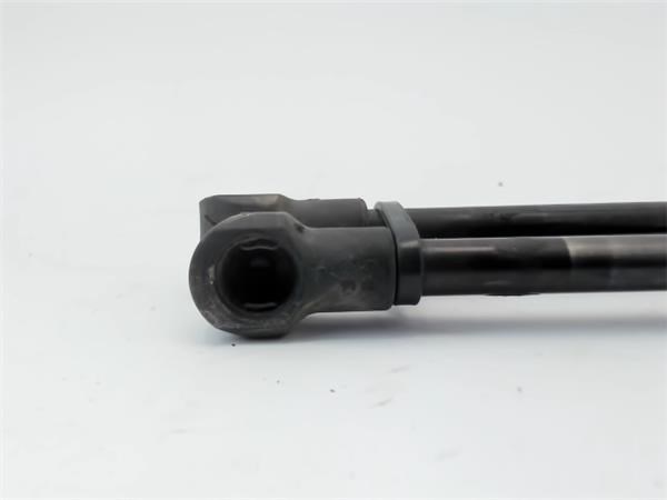 51238202688 Амортизатор капота купить Ирпень