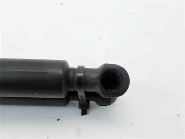 51238202688 Амортизатор капота купить Черкассы