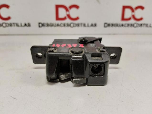 Fecho de tampa de porta-malas (de 3ª/5ª porta traseira) BMW 5 E34