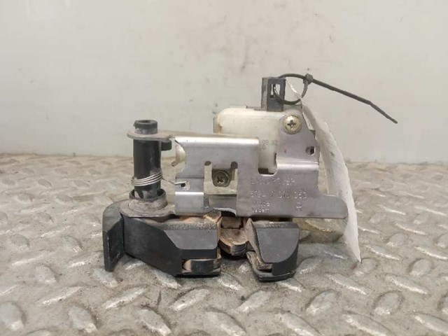 51247016050 LAND ROVER купить в Кривой Рог