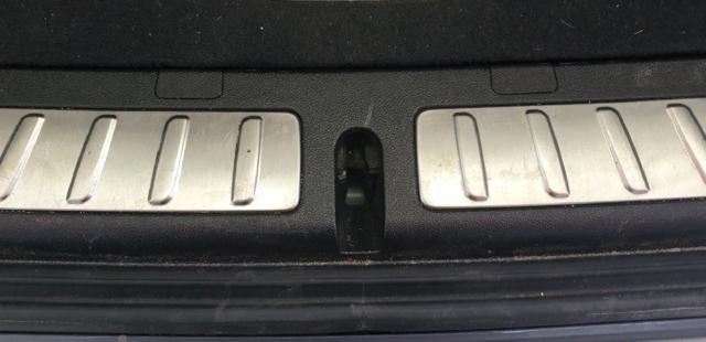 Fecho de tampa de porta-malas (de 3ª/5ª porta traseira) BMW 1 F40