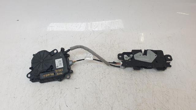 Fecho de tampa de porta-malas (de 3ª/5ª porta traseira) 51247357112 BMW