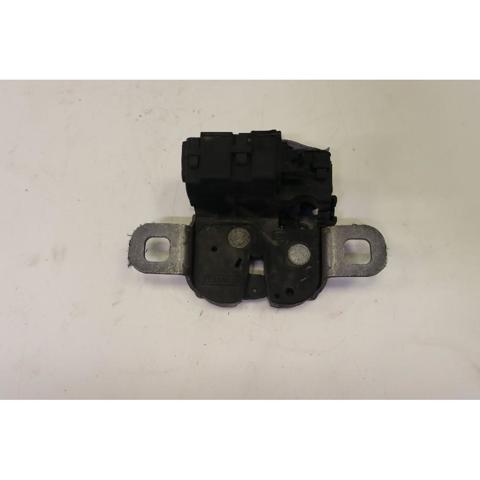 51249802312 BMW Замок багажника купить в Ровно