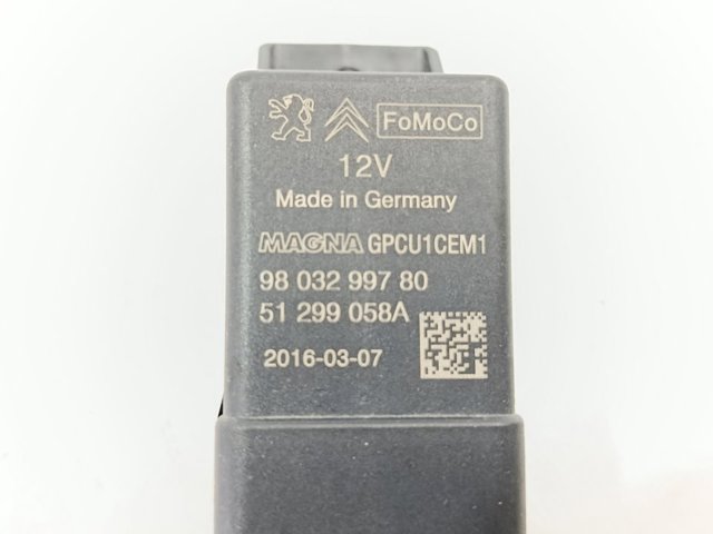 Relê das velas de incandescência Ford Fiesta