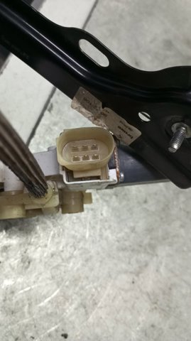 51337198303 BMW Механизм стеклоподъемника двери передней левой купить в Украина