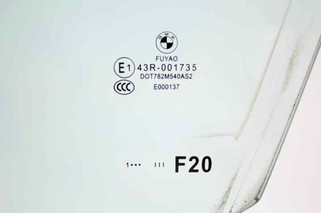 BMW 51337242563 Стекло двери передней левой в наличии Киев