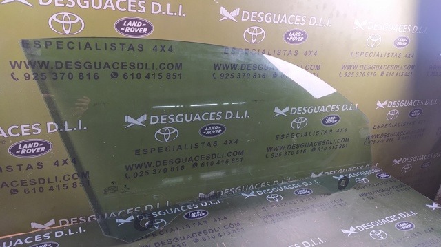 51337268726 BMW Стекло двери передней правой купить в Чернигов