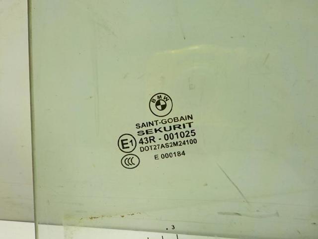 Vidro da porta traseira esquerda 51357391673 BMW