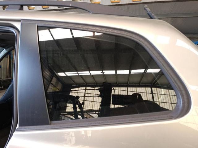 51363413907 BMW Стекло кузова (багажного отсека) левое купить в Кривой Рог