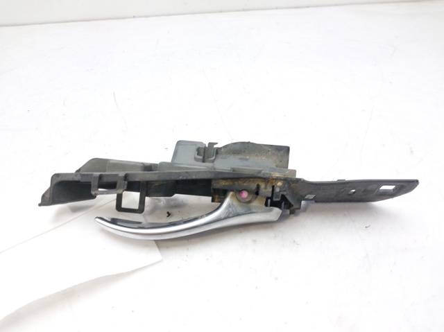 51426974298 BMW Ручка двери задней внутренняя правая купить в Каменское