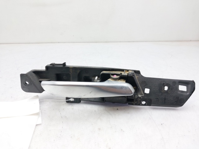 BMW 51426974298 Ручка двери задней внутренняя правая в наличии Киев