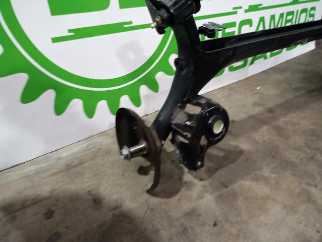 Viga de suspensão traseira (plataforma veicular) Citroen C4 1 LC