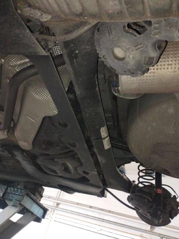 Viga de suspensão traseira (plataforma veicular) Citroen C4 2 B7