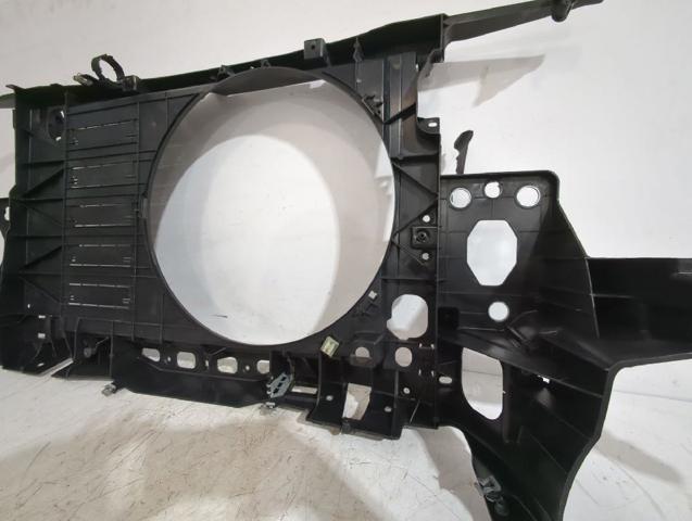 BMW 51647145012 Рамка крепления радиатора в наличии Каменское