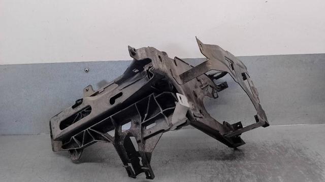 51647200777 BMW Кронштейн (адаптер) крепления фары передней левой купить в Черкассы