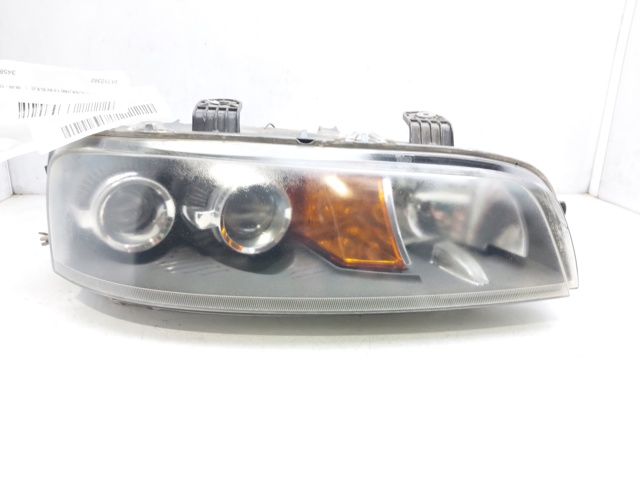 FIAT 51712392 Правая фара в наличии Ровно